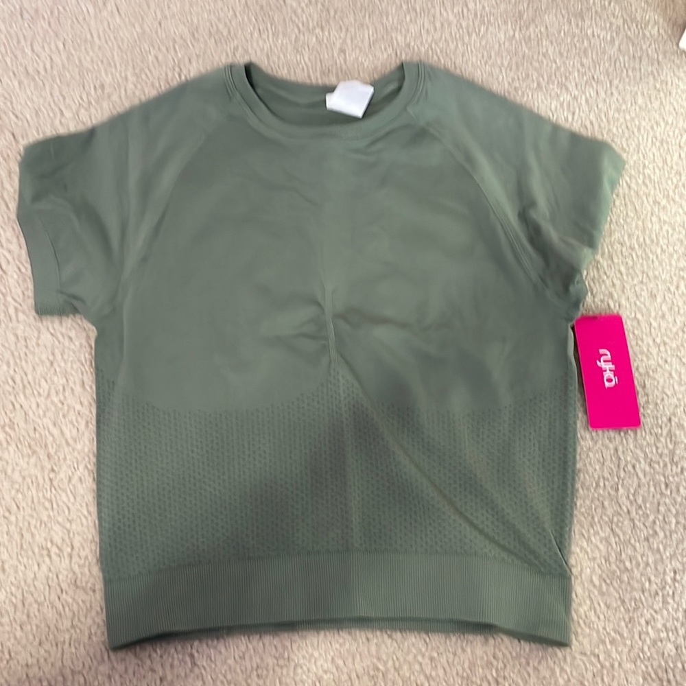 Ryka workout tshirt